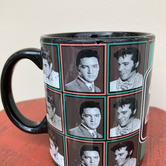 Two Retro Elvis Mugs - Picture 4 of 11